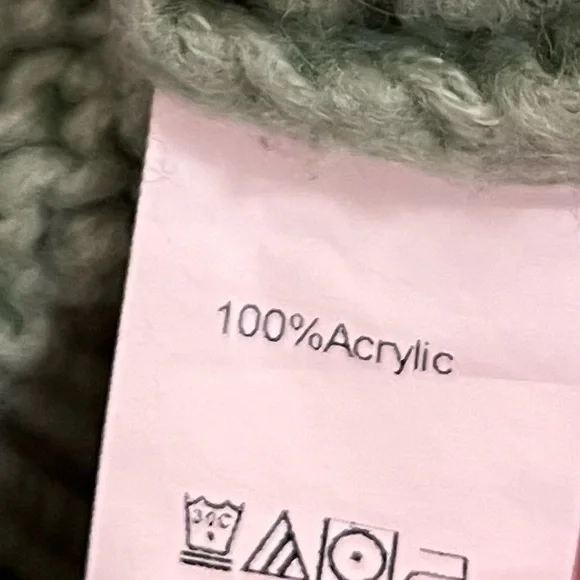 Princess Polly Oversized Cable Knit Sweater - Picture 5 of 5